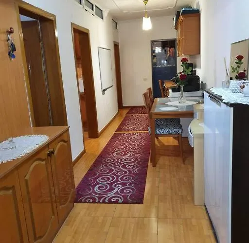 Flat In Tirana, Rruga 5 Maji, * Tirana