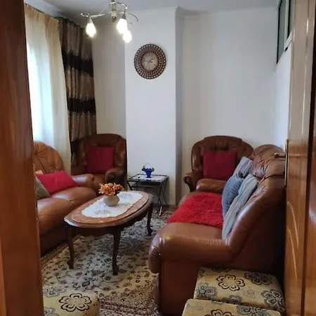 公寓 Flat In Tirana, Rruga 5 Maji,